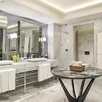 Hiltonsa Отель 5*