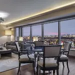 Отель Hiltonsa 5*