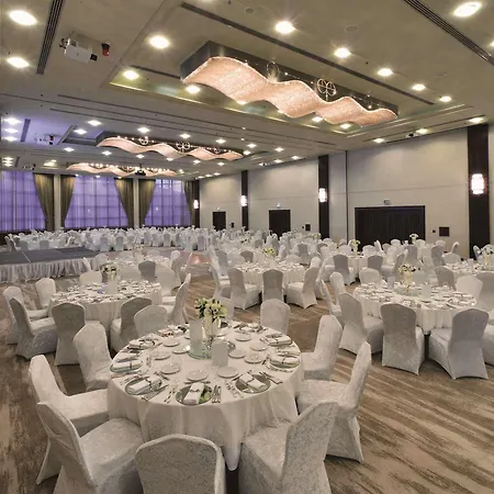 Hiltonsa Ξενοδοχείο 5*