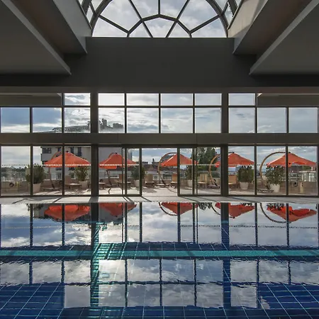 Отель Hiltonsa