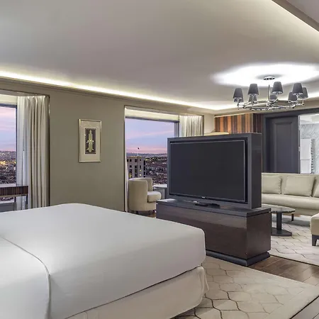 Hiltonsa Отель 5*