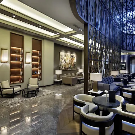 Отель Hiltonsa